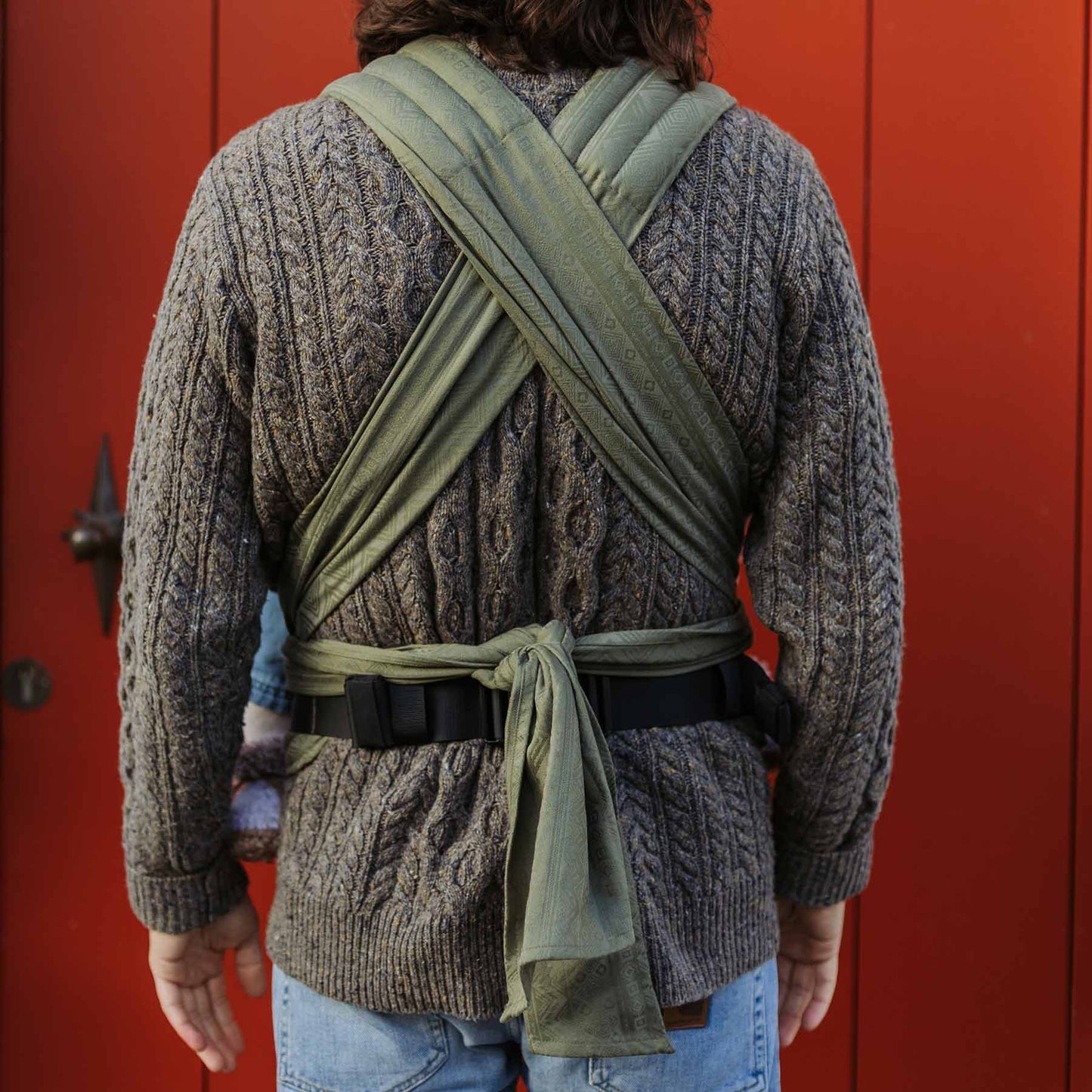 Vue arrière de FlyClick Halfbuckle PorteBébé Design Cubic Lines moss