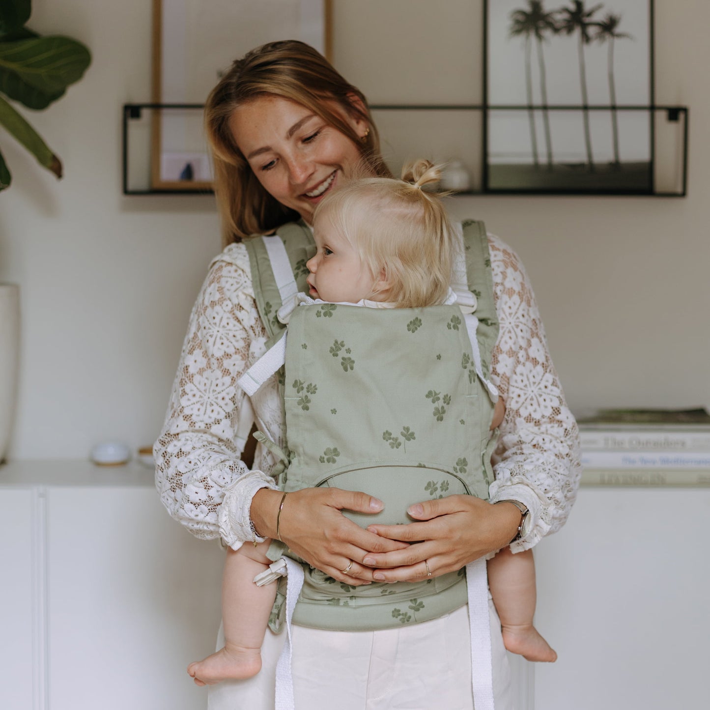 Fusion - Full-Buckle Baby Carrier - Clover - pale green