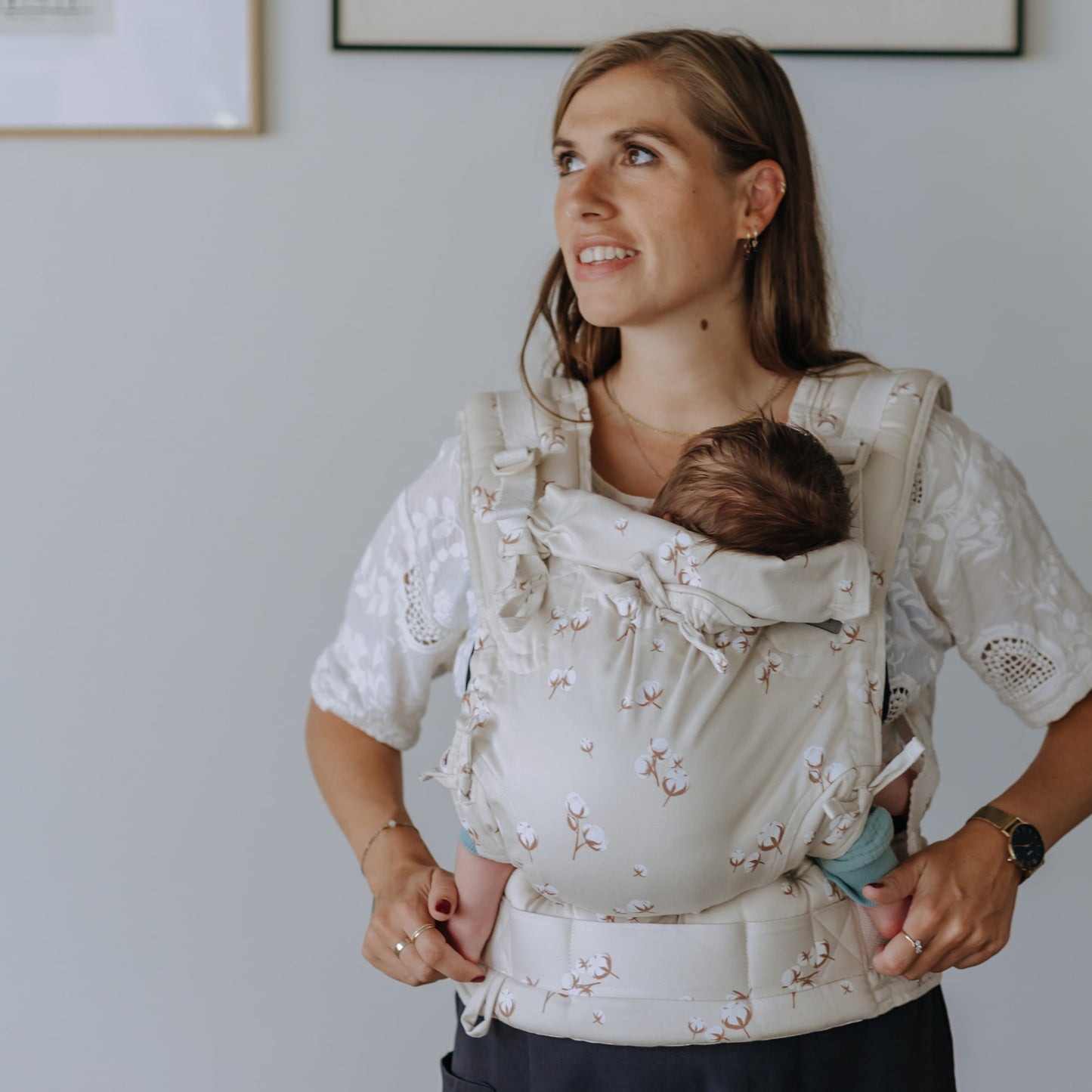 Fusion - Full-Buckle Baby Carrier - Cotton Flower - pale grey