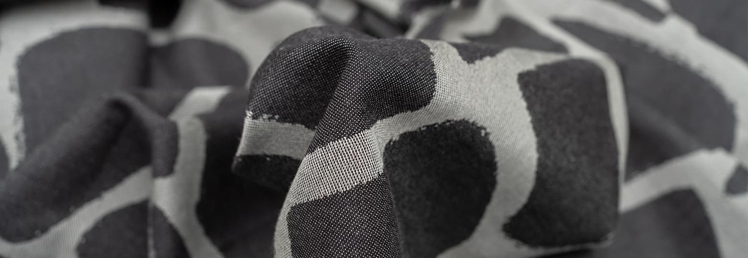 Detail:  giraffe antracite