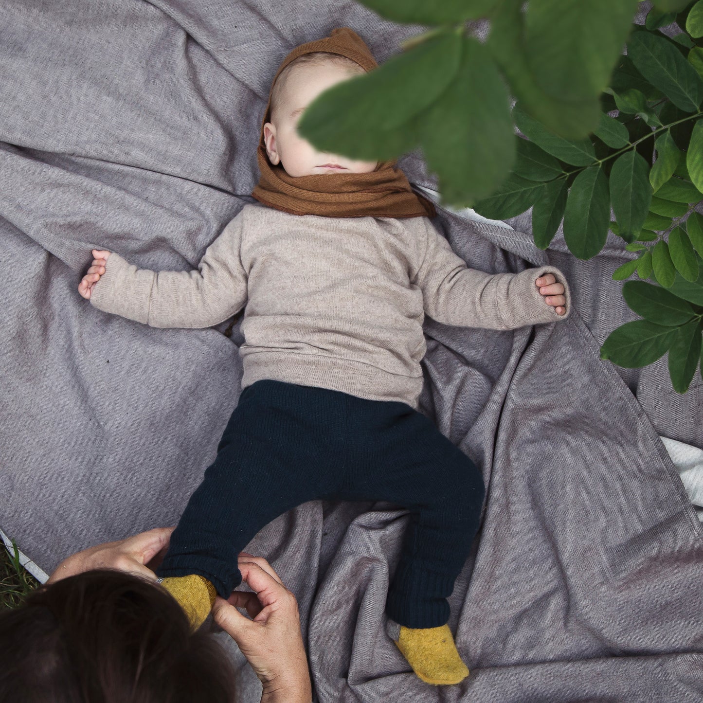 Baby Wrap - Chevron - walnut