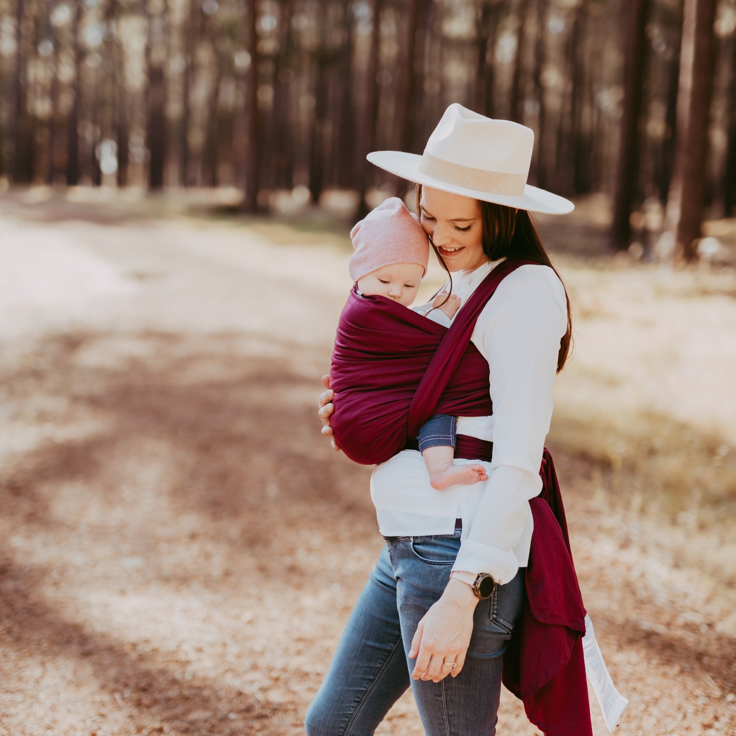 Mood image of Baby wraps Design Chevron – berry