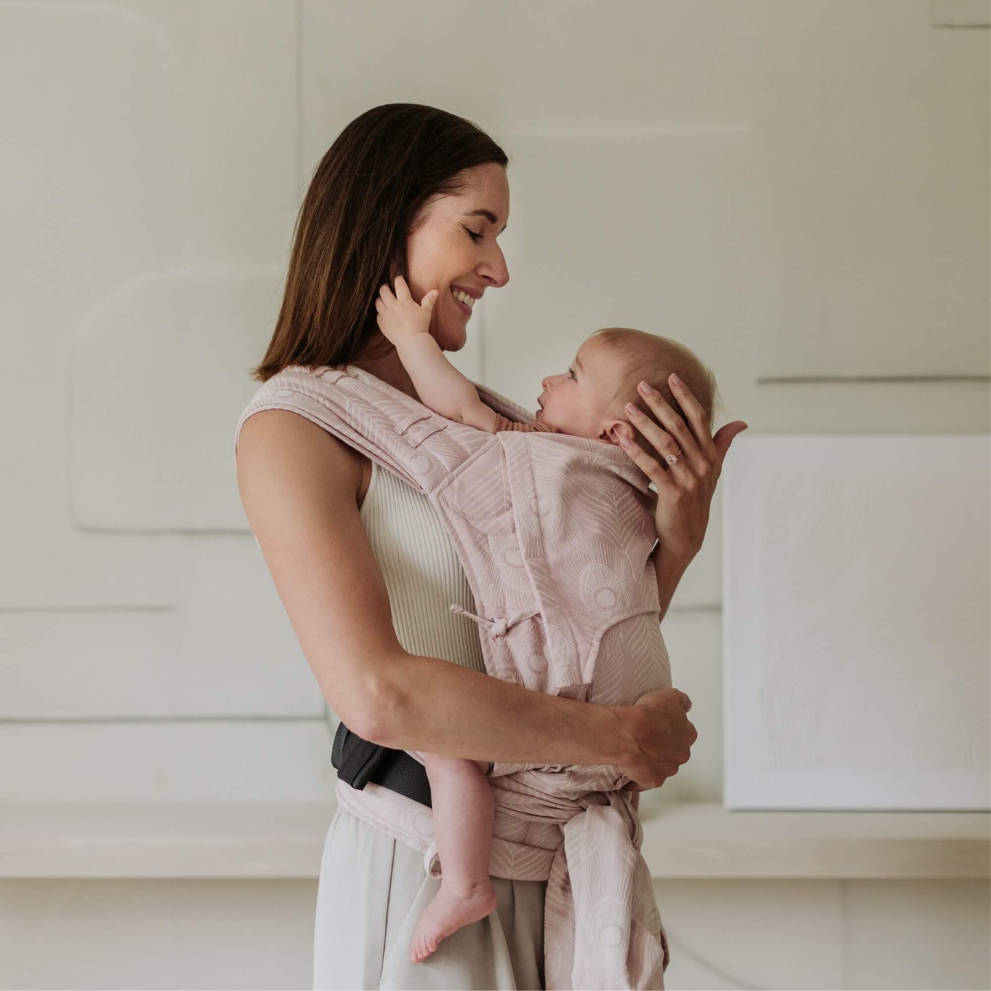 FlyClick - Halfbuckle Baby carrier - Feather - rose