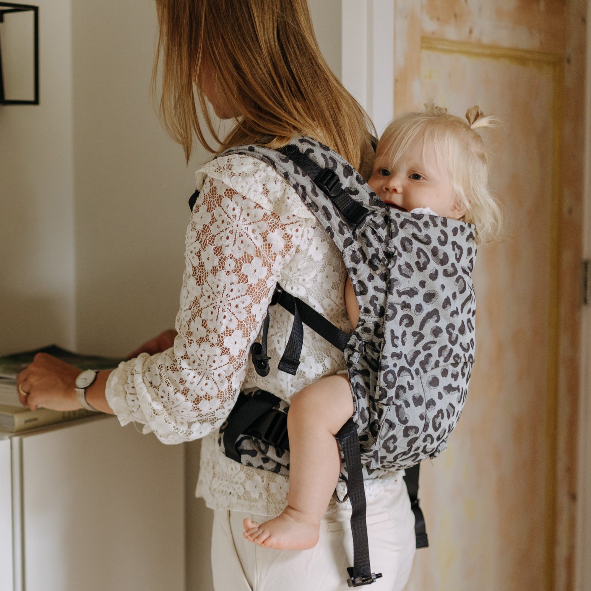 Baby sales carrier silver